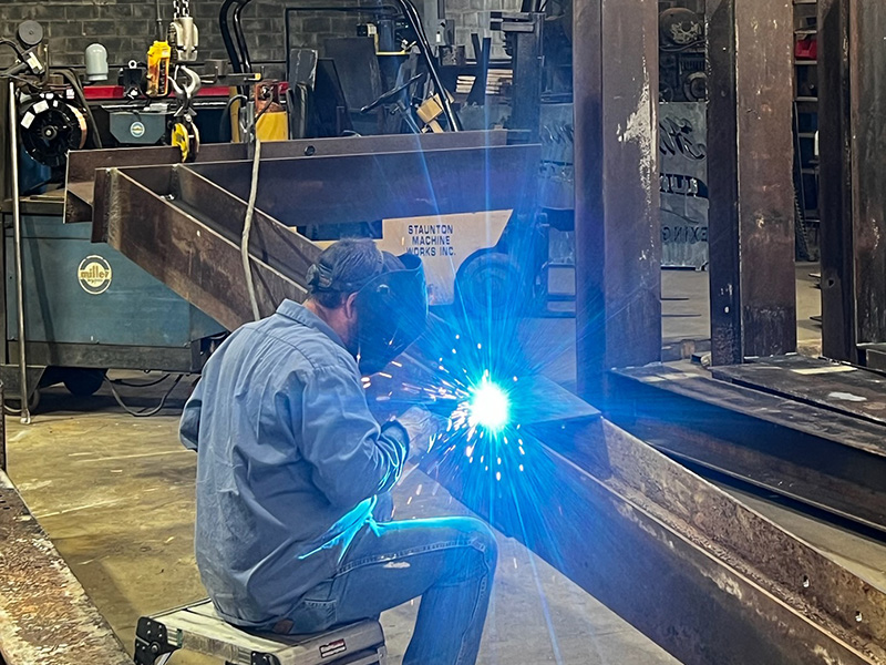 Crane Services | Staunton Machine Works